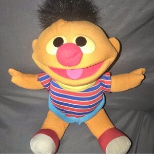 Vintage 1996 tyco Tickle me Ernie Interactive plush Sesame Street